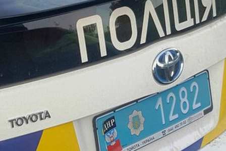В Виннице обнаружили знак ДНР на номерах полицейского автомобиля