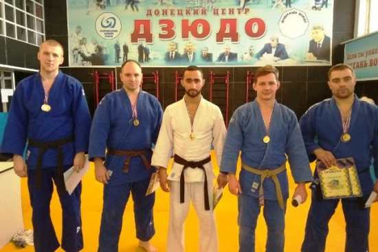 Слева направо: Илья Болховитин, Игорь Назаров, Чинар Гандиев, Владислав Прокашев, Александр Купец.