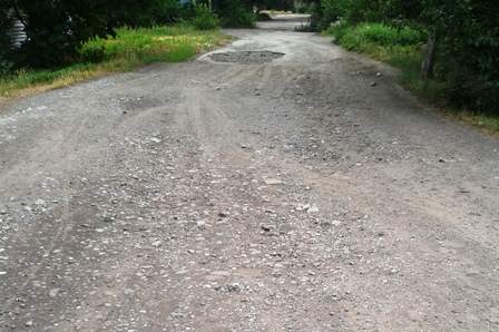 Харцызск, разбитые дороги на Трубной стороне
