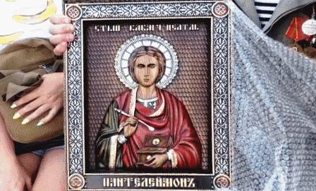 Икона святого Пантелеймона