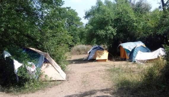 Палаточный лагерь юных гандболистов Харцызска