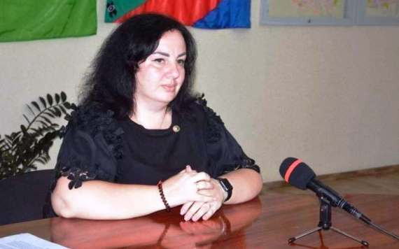 Виктория Жукова на пресс-конференции в администрации Харцызска