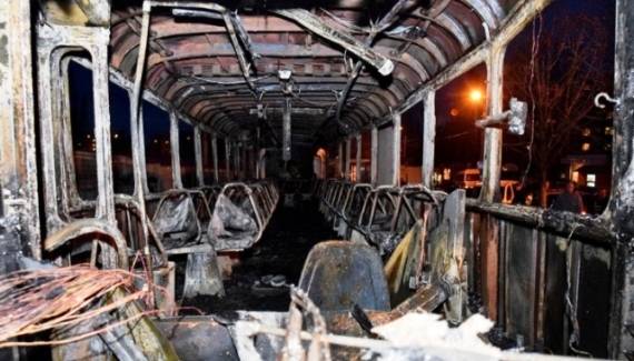 В Донецке загорелся трамвай