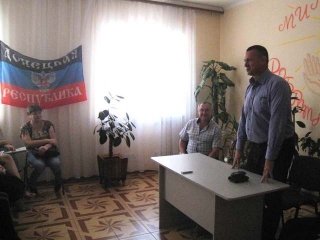 Встреча Александра Левченко с избирателями Харцызска