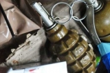 В Харцызске мужчина бросил в сотрудников ППС гранату