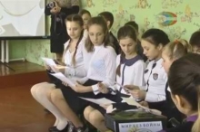 Харцызские школьники получили письма из Сергиева Посада